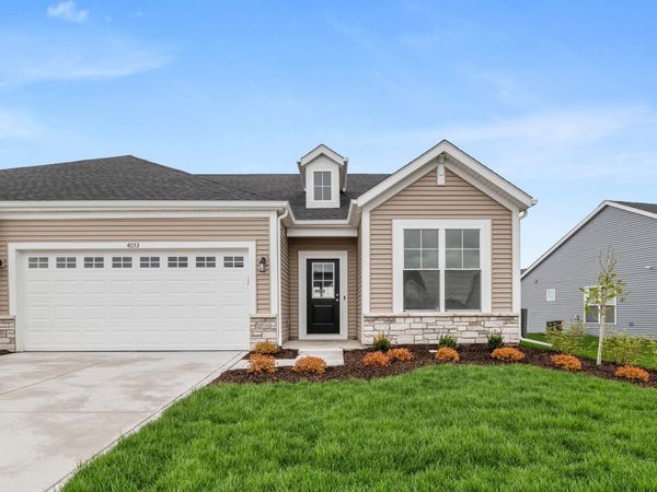 4053 Reflection Place, Valparaiso, IN 46385