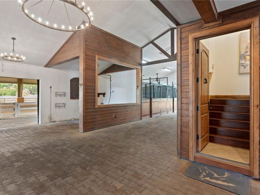 Property Image 82