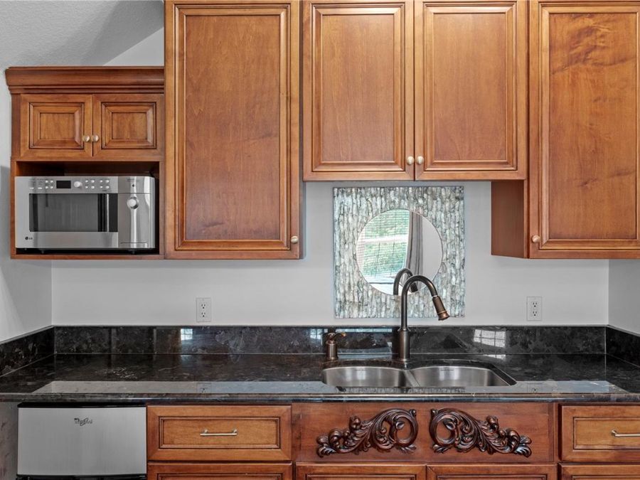 Property Image 85