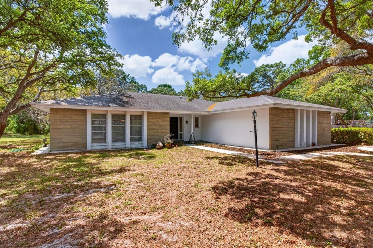 13222 98th Avenue, Seminole, FL 33776 Photo