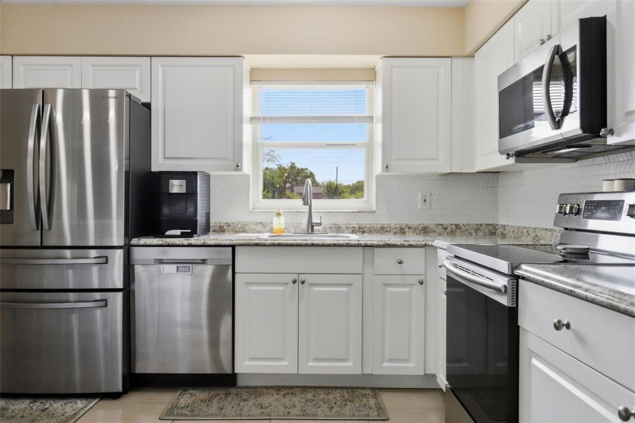 1060 Eva Street, Deltona, FL 32725 Photo