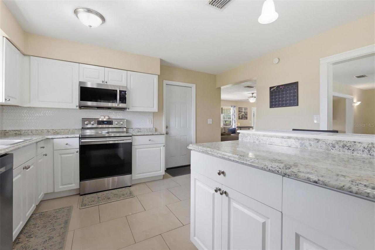 1060 Eva Street, Deltona, FL 32725 Photo