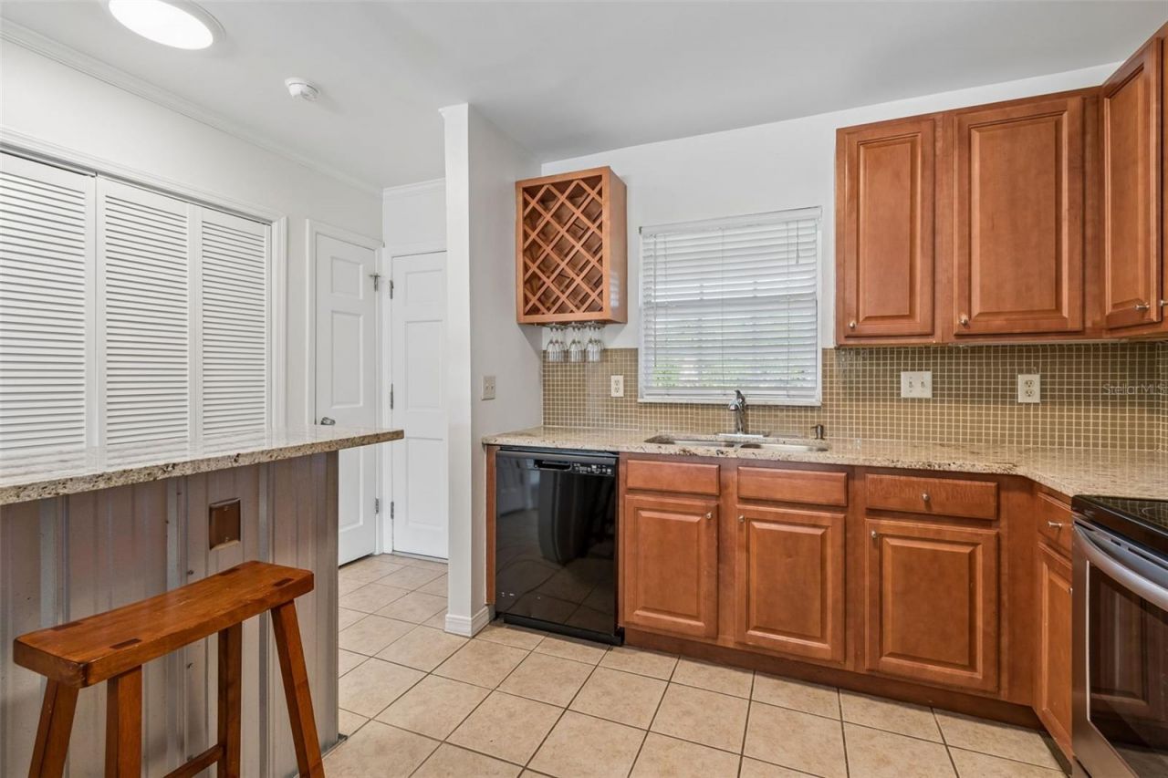 10314 Carrollwood Court, Unit 56, Tampa, FL 33618 Photo