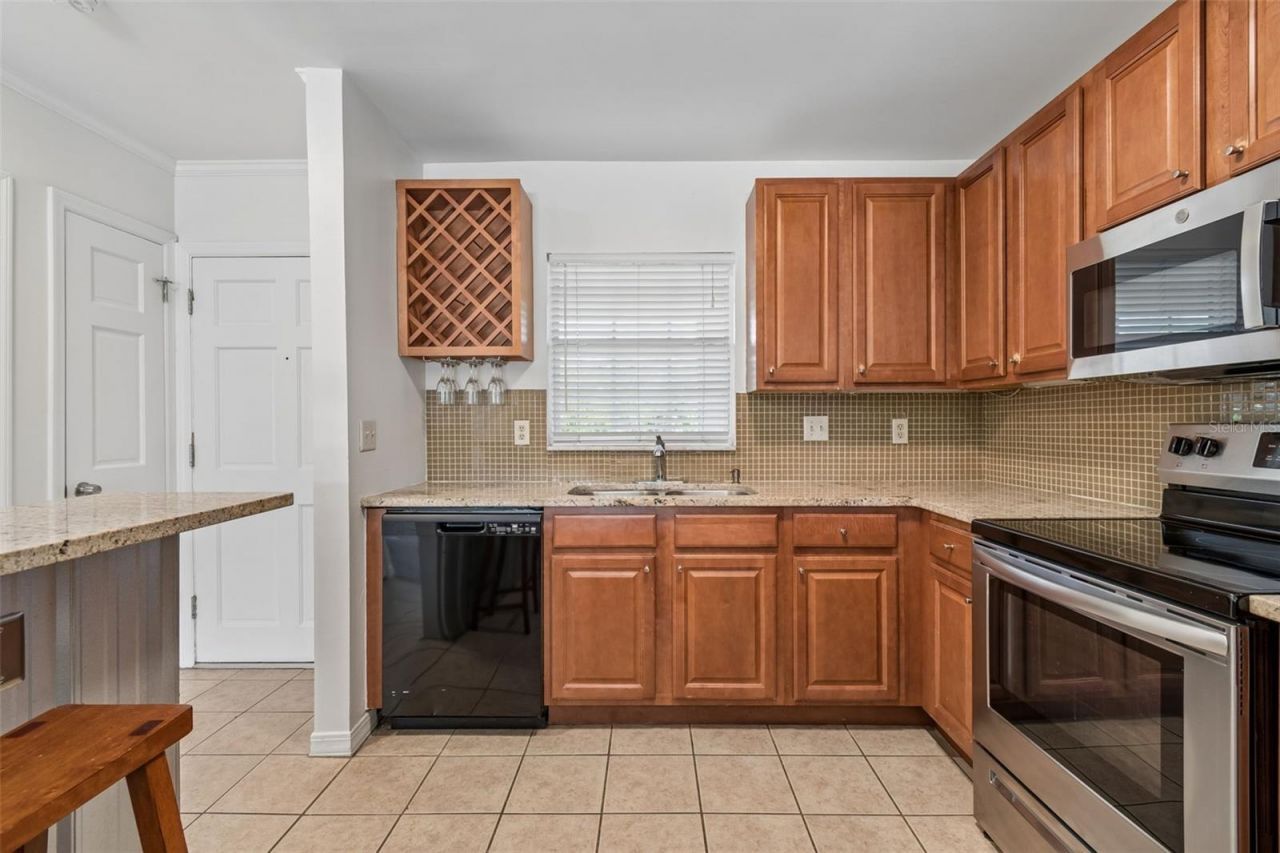 10314 Carrollwood Court, Unit 56, Tampa, FL 33618 Photo
