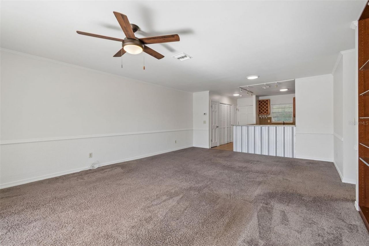 10314 Carrollwood Court, Unit 56, Tampa, FL 33618 Photo