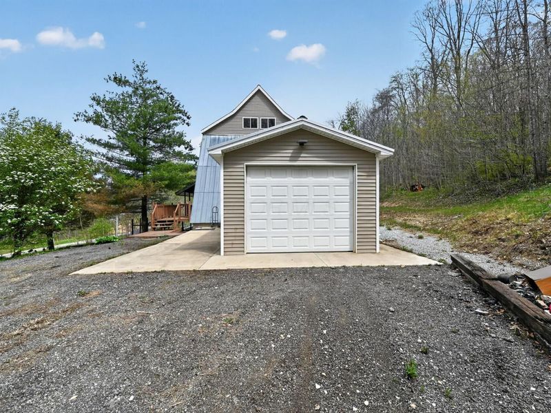 3890 Auerville Road, Bainbridge, OH 45612 Photo 21