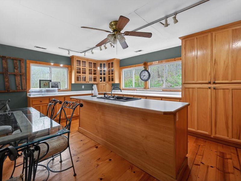 3890 Auerville Road, Bainbridge, OH 45612 Photo 3