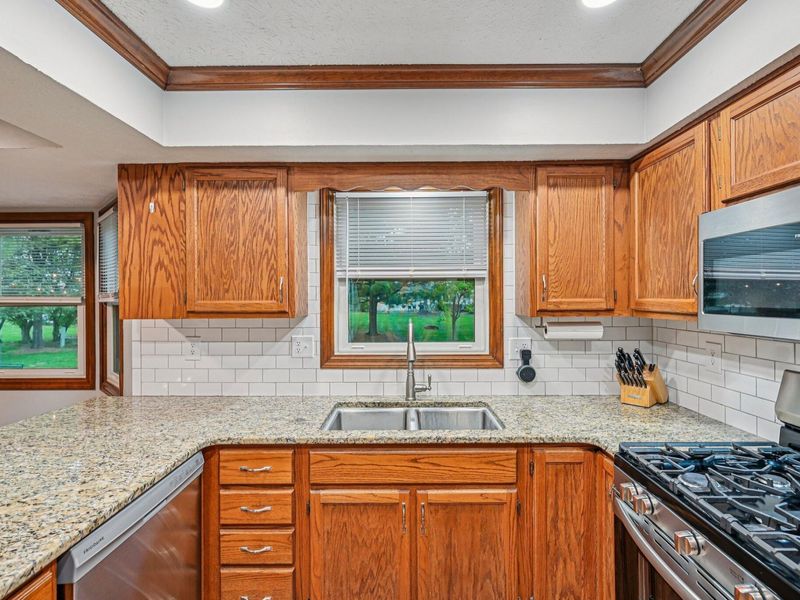 12324 Raintree Avenue, Pickerington, OH 43147 Photo 10