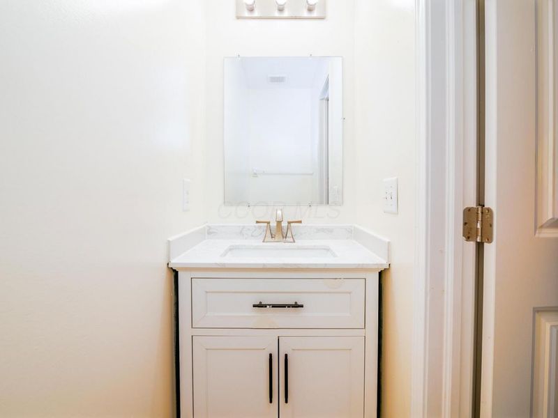 368 Mogul Drive, Galloway, OH 43119 Photo 12