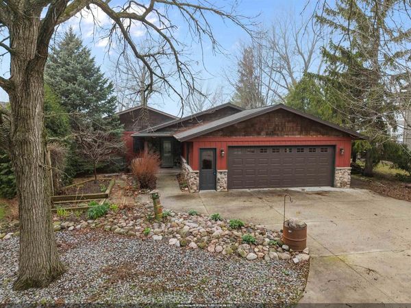 9806 HIGHLAND PARK DRIVE, Malone, WI 53049