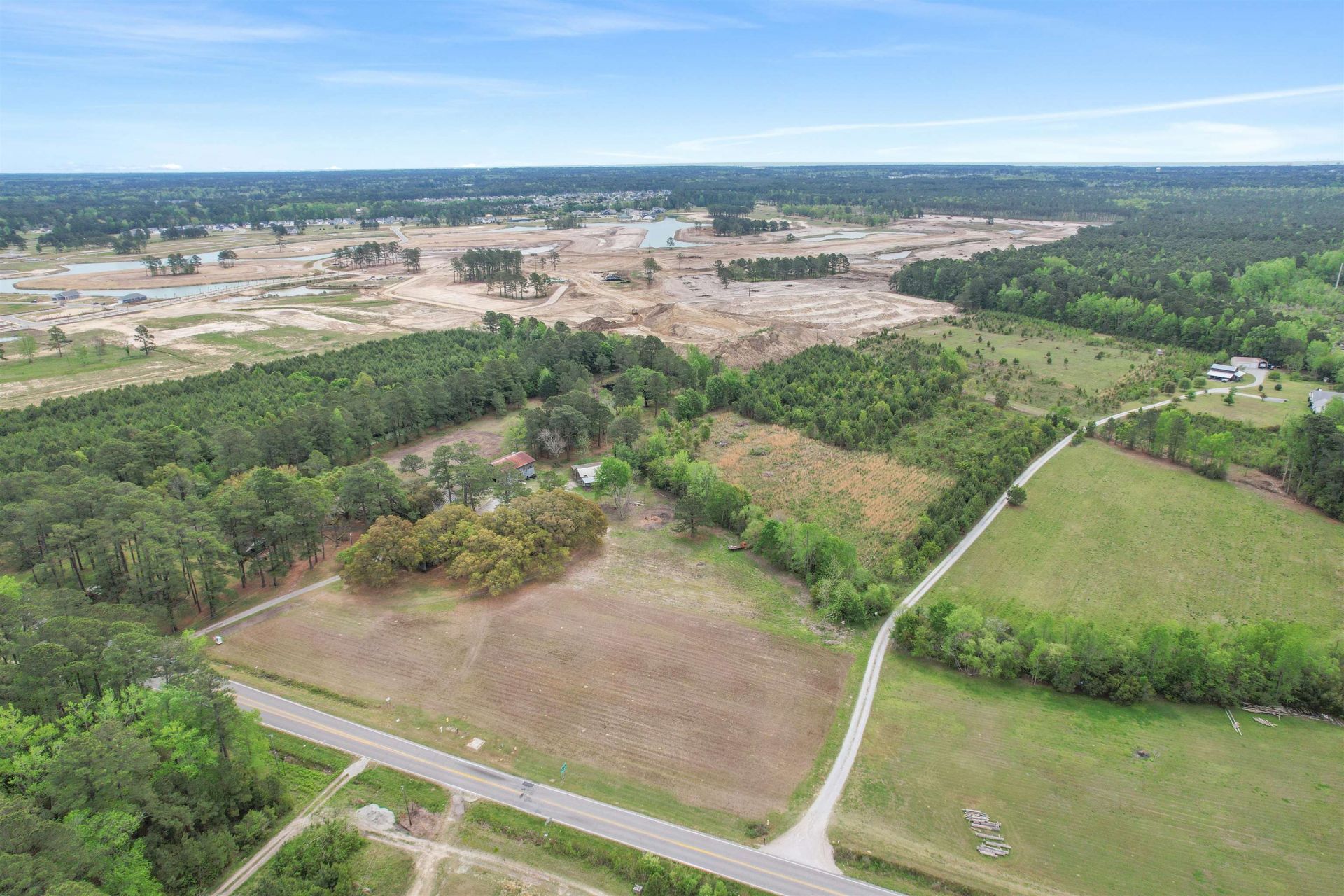 Tract 1 Highway 57 Photo 20