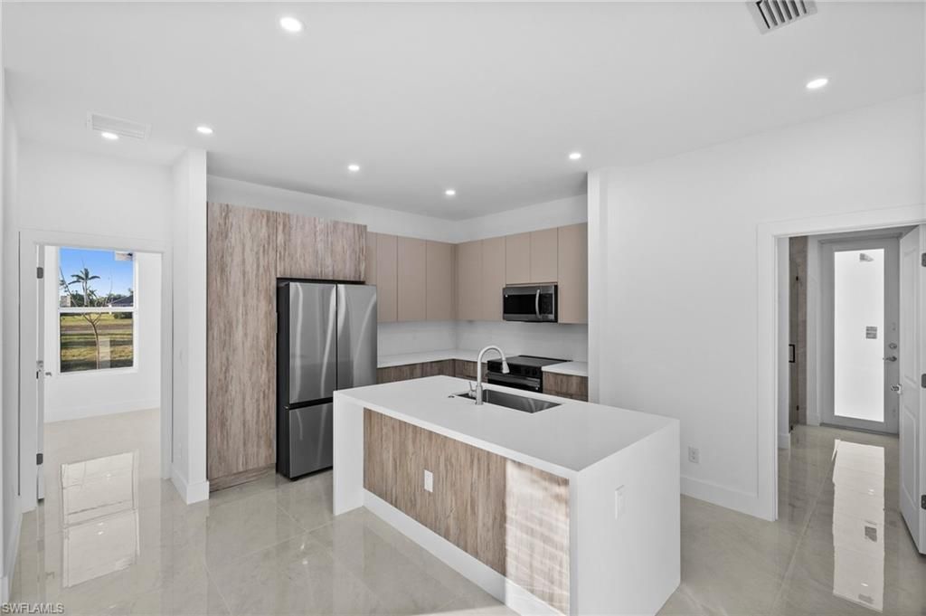2814 NW 5th Ter, Cape Coral, FL 33993 Photo