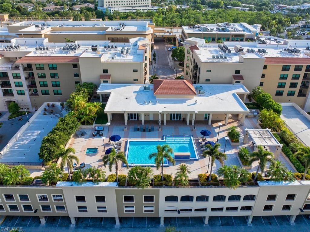 9115 Strada Pl, Unit 5505, Naples, FL 34108 Photo