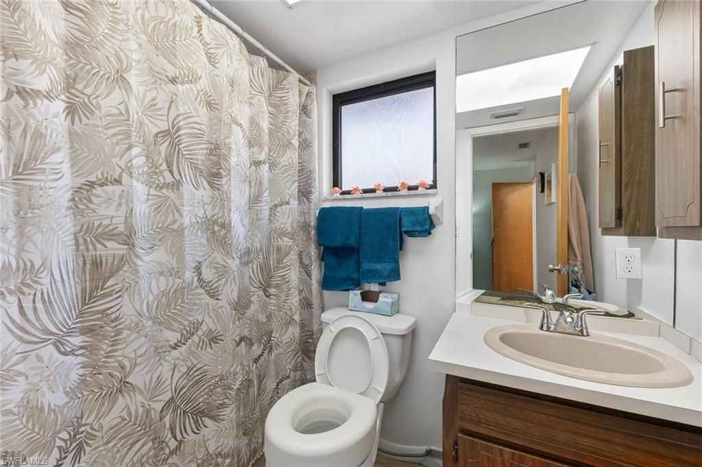 513 SE 24th Ave, Unit 1-4, Cape Coral, FL 33990 Photo