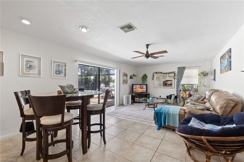 513 SE 24th Ave, Unit 1-4, Cape Coral, FL 33990 Photo