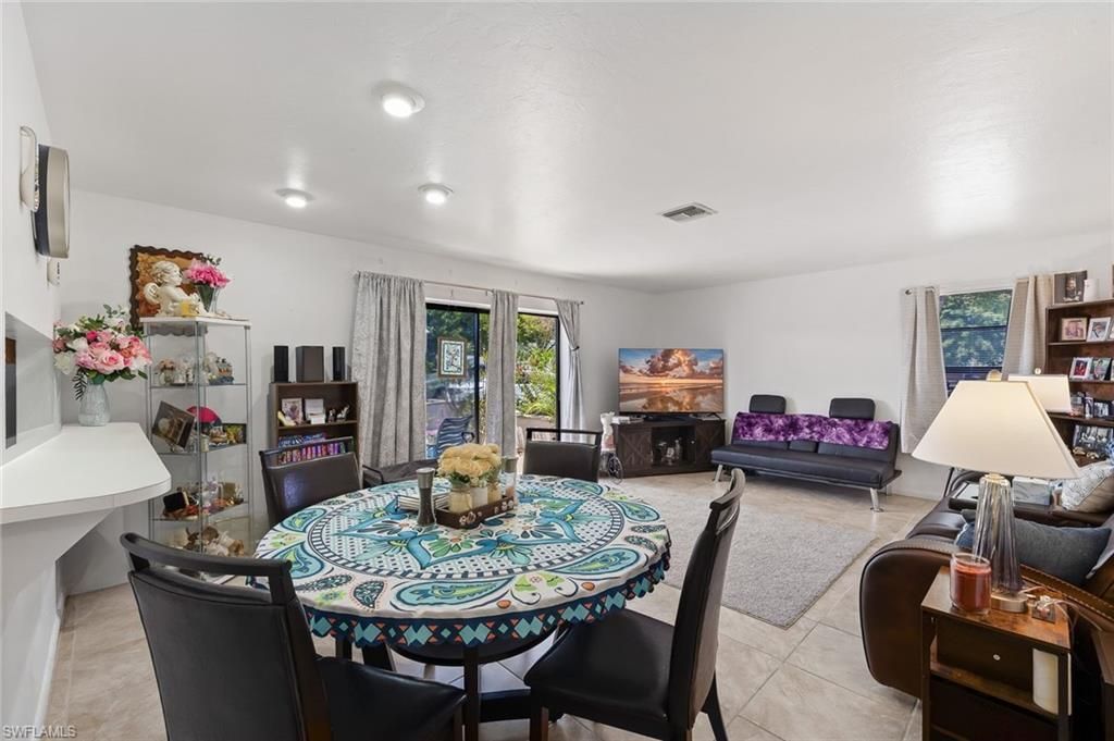 513 SE 24th Ave, Unit 1-4, Cape Coral, FL 33990 Photo