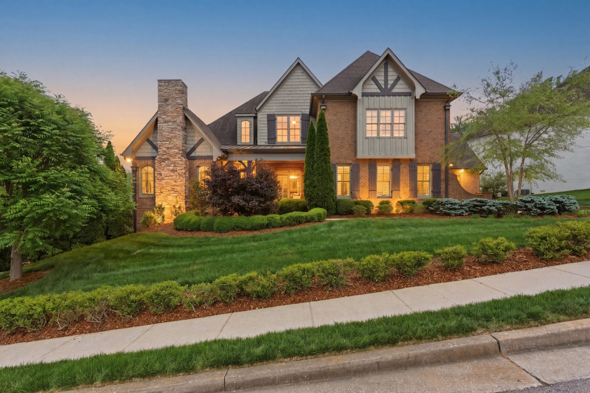 4041 Ayleworth Ln, Nashville, TN 37221 Main Photo