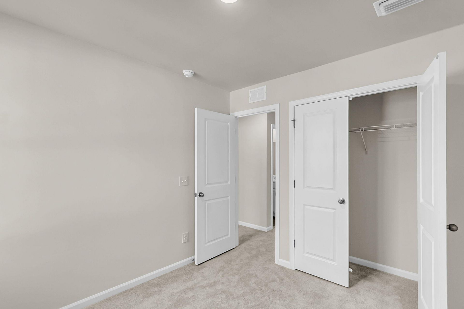 121 Berry Shoals Drive Photo 22