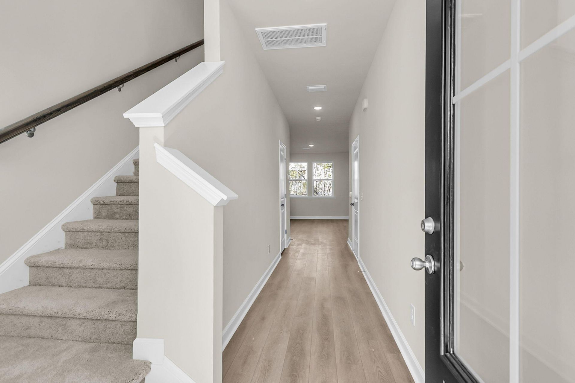 121 Berry Shoals Drive Photo 4