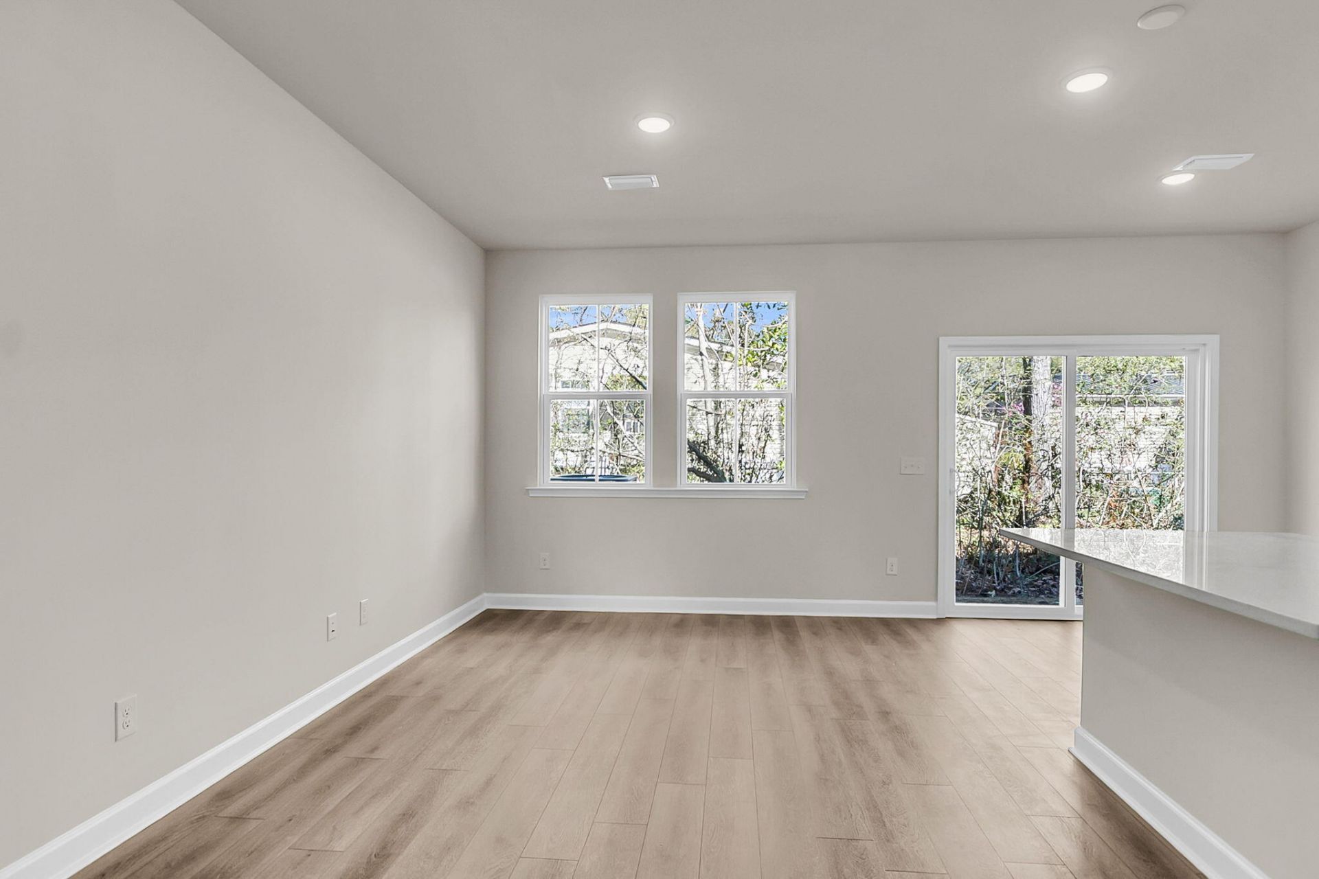 121 Berry Shoals Drive Photo 6