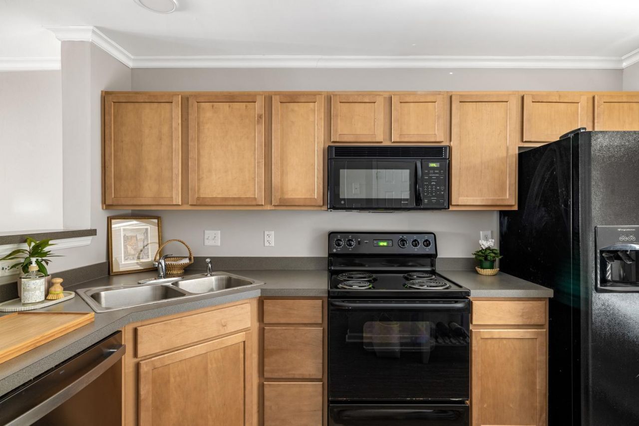 329 Kelsey Boulevard Photo 11