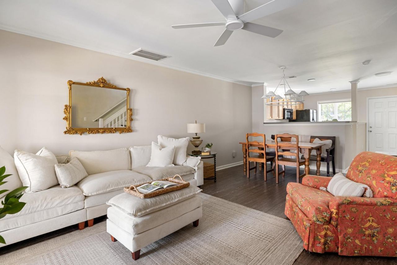 329 Kelsey Boulevard Photo 12