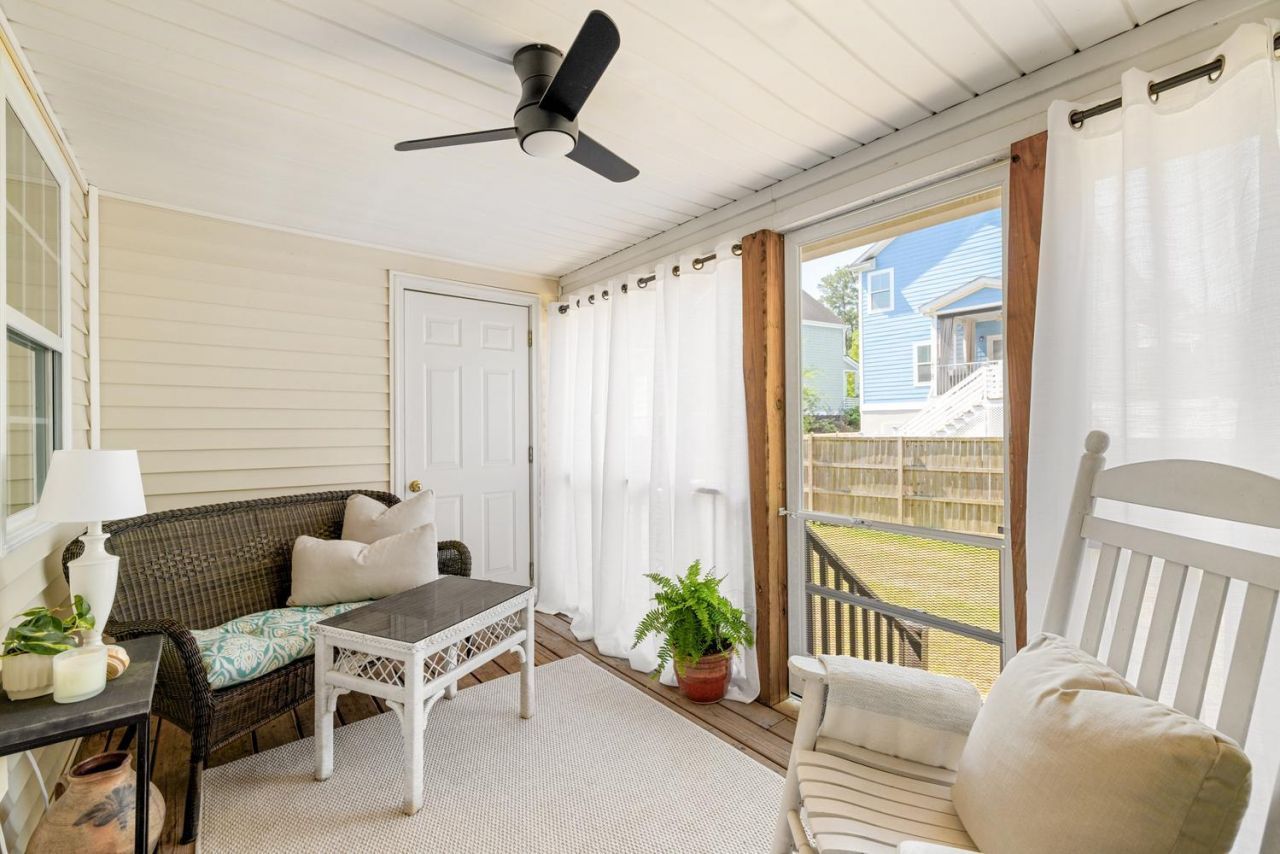 329 Kelsey Boulevard Photo 16