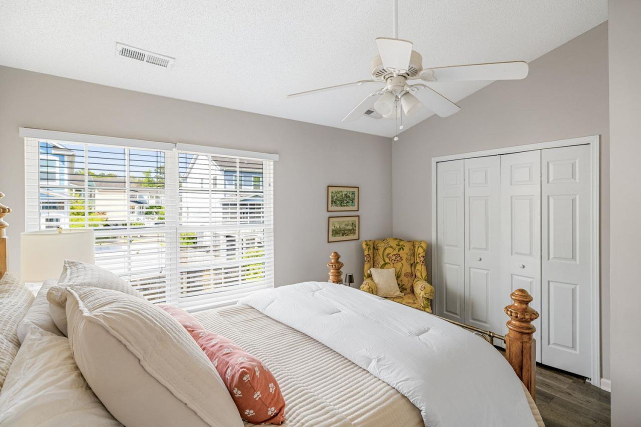 329 Kelsey Boulevard Photo 21