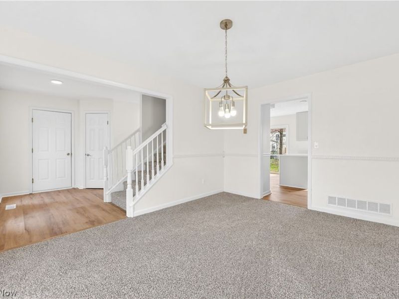 87 Crystal Court, Brunswick, OH 44212 Photo 5