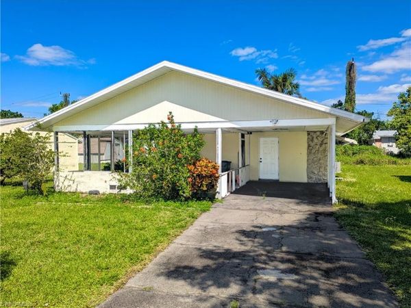 317 Montgomery AVE, FORT MYERS, FL 33905