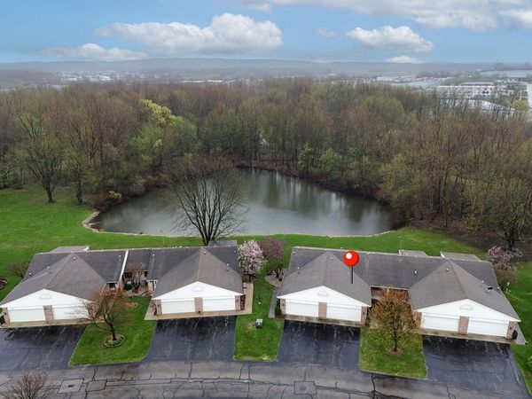 1086 Amberwood West Drive SW, Byron Center, MI 49315