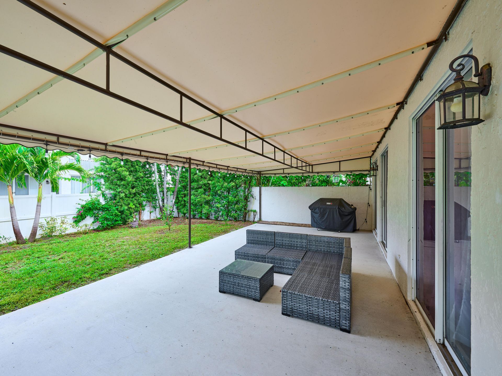 2067 Cezanne Road, West Palm Beach, FL 33409 Photo