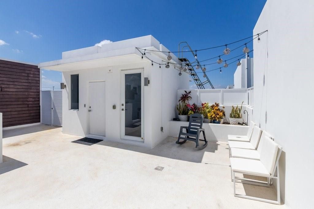 700 NE 14th Avenue, Unit 208, Fort Lauderdale, FL 33304 Photo