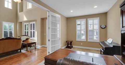 10022 Spring View Way, Elk Grove, CA 95757 Photo