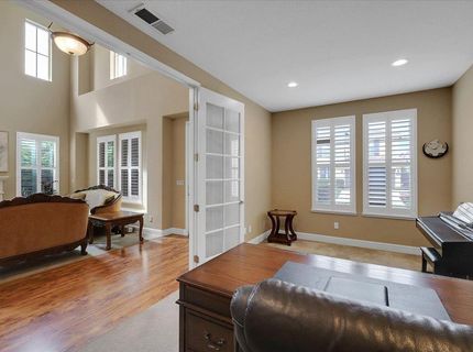 10022 Spring View Way, Elk Grove, CA 95757 Photo
