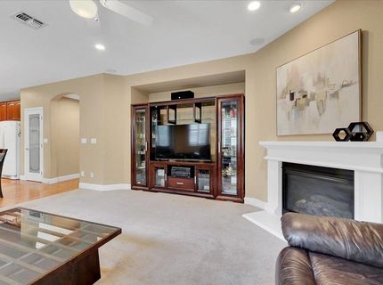 10022 Spring View Way, Elk Grove, CA 95757 Photo