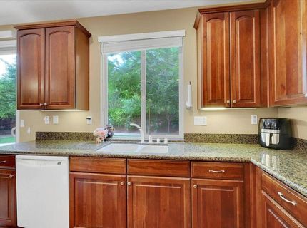 10022 Spring View Way, Elk Grove, CA 95757 Photo