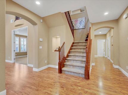 10022 Spring View Way, Elk Grove, CA 95757 Photo