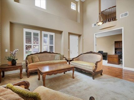 10022 Spring View Way, Elk Grove, CA 95757 Photo