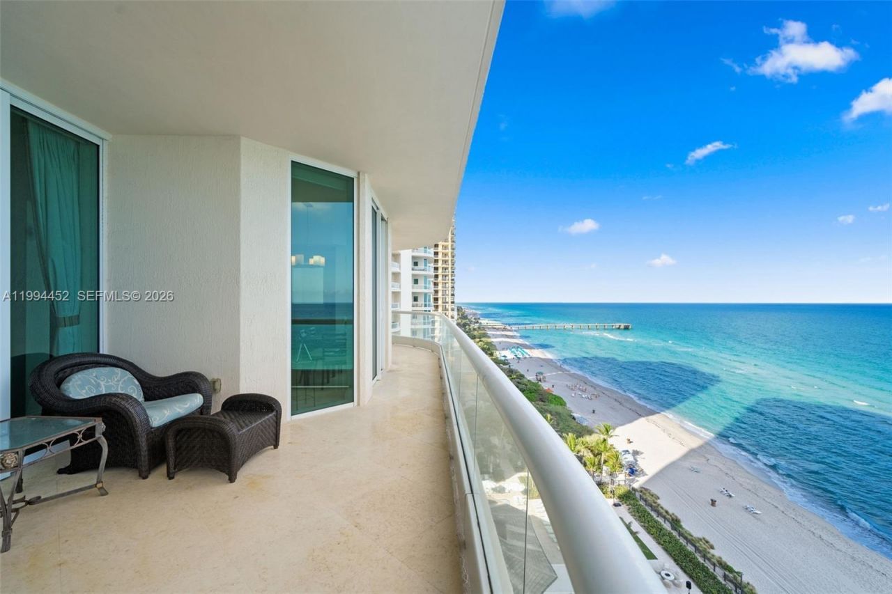 16047 Collins Ave, Unit 1202, Sunny Isles Beach, FL 33160 Photo