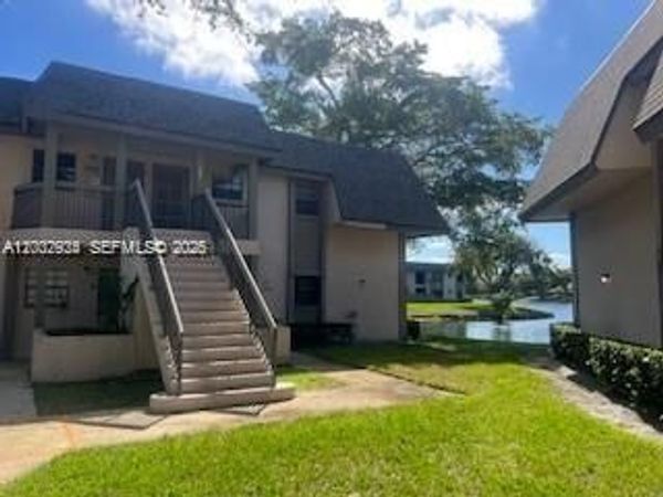 3625 NW 94th Ave, Unit 3G, Sunrise, FL 33351