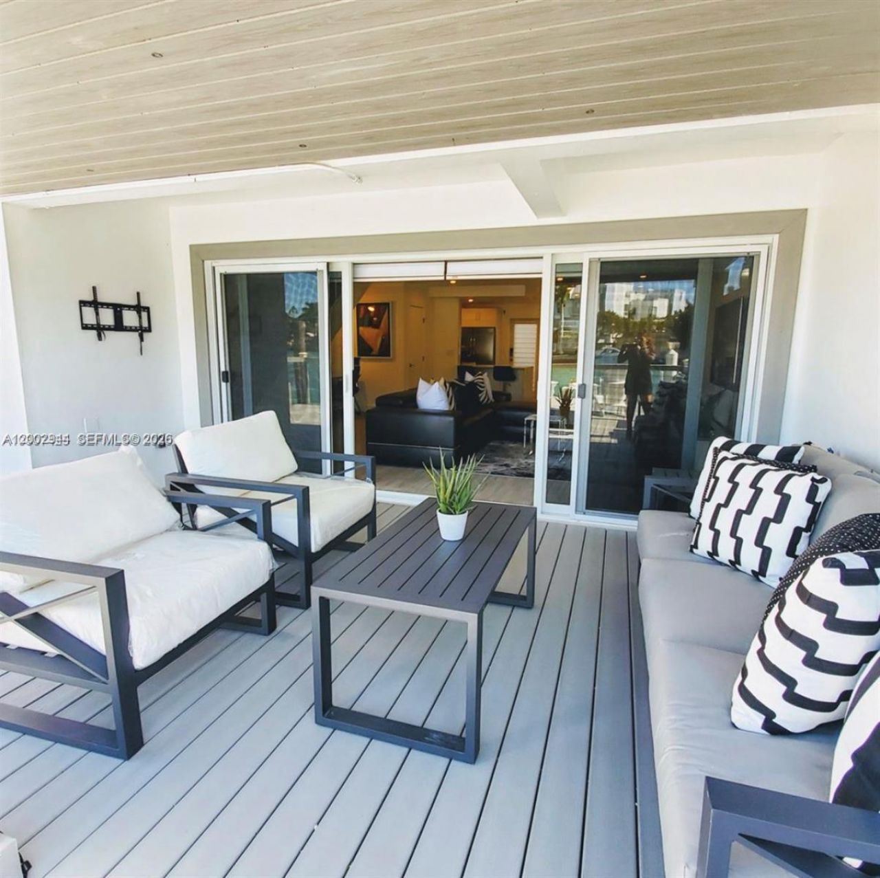 7406 Gary Ave, Miami Beach, FL 33141 Photo