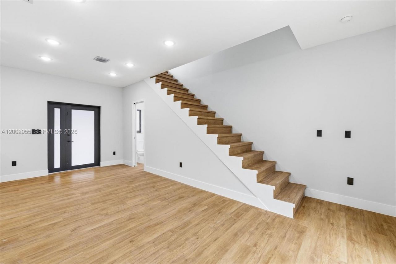 4717 SW 32nd Ave, Dania Beach, FL 33312 Photo