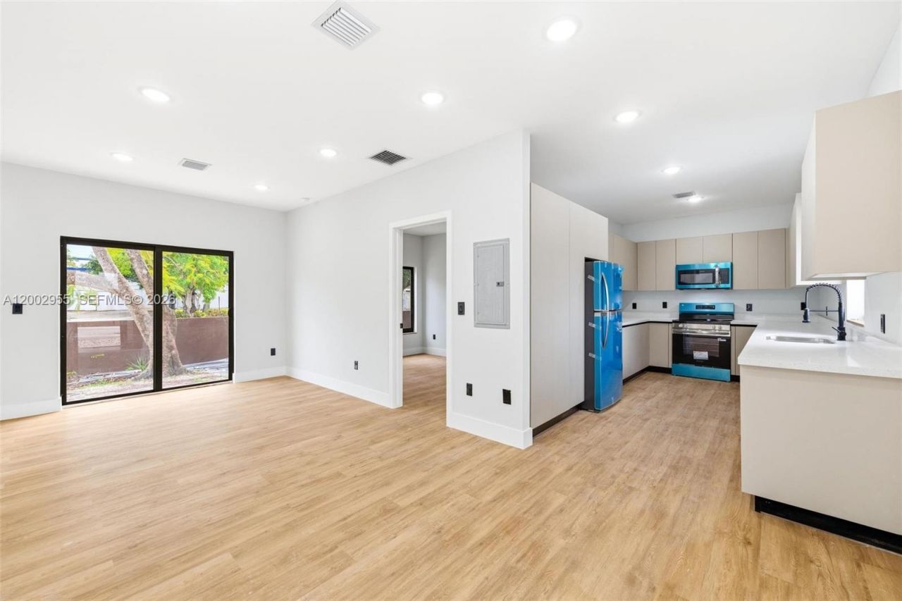 4717 SW 32nd Ave, Dania Beach, FL 33312 Photo