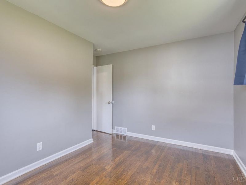 996 Mckelvey Road, Springfield Twp., OH 45231 Photo 12