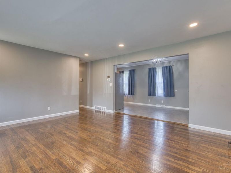 996 Mckelvey Road, Springfield Twp., OH 45231 Photo 3