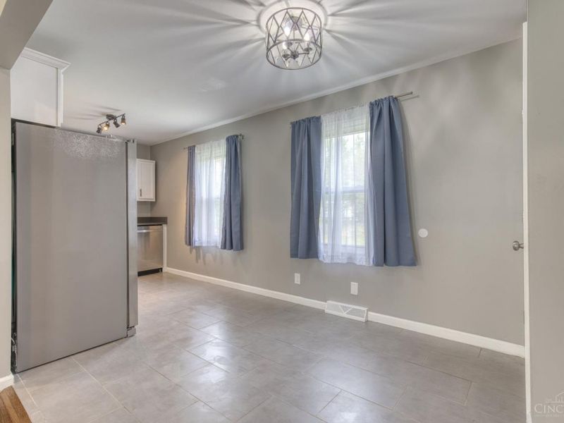 996 Mckelvey Road, Springfield Twp., OH 45231 Photo 5