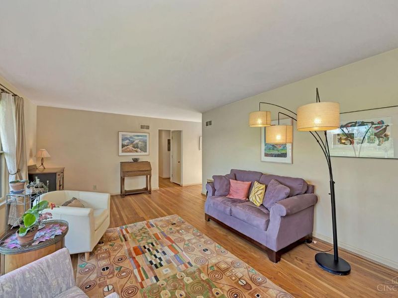 142 Hilltop Road, Oxford, OH 45056 Photo 3