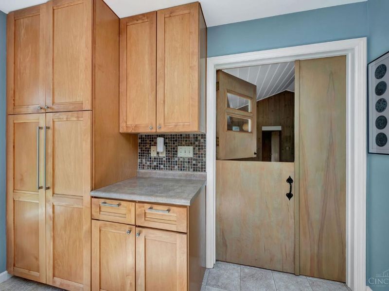 142 Hilltop Road, Oxford, OH 45056 Photo 9