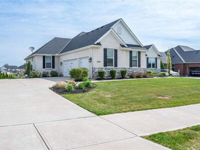 6090 Northlake Court, Liberty Township, OH 45011 Photo 4